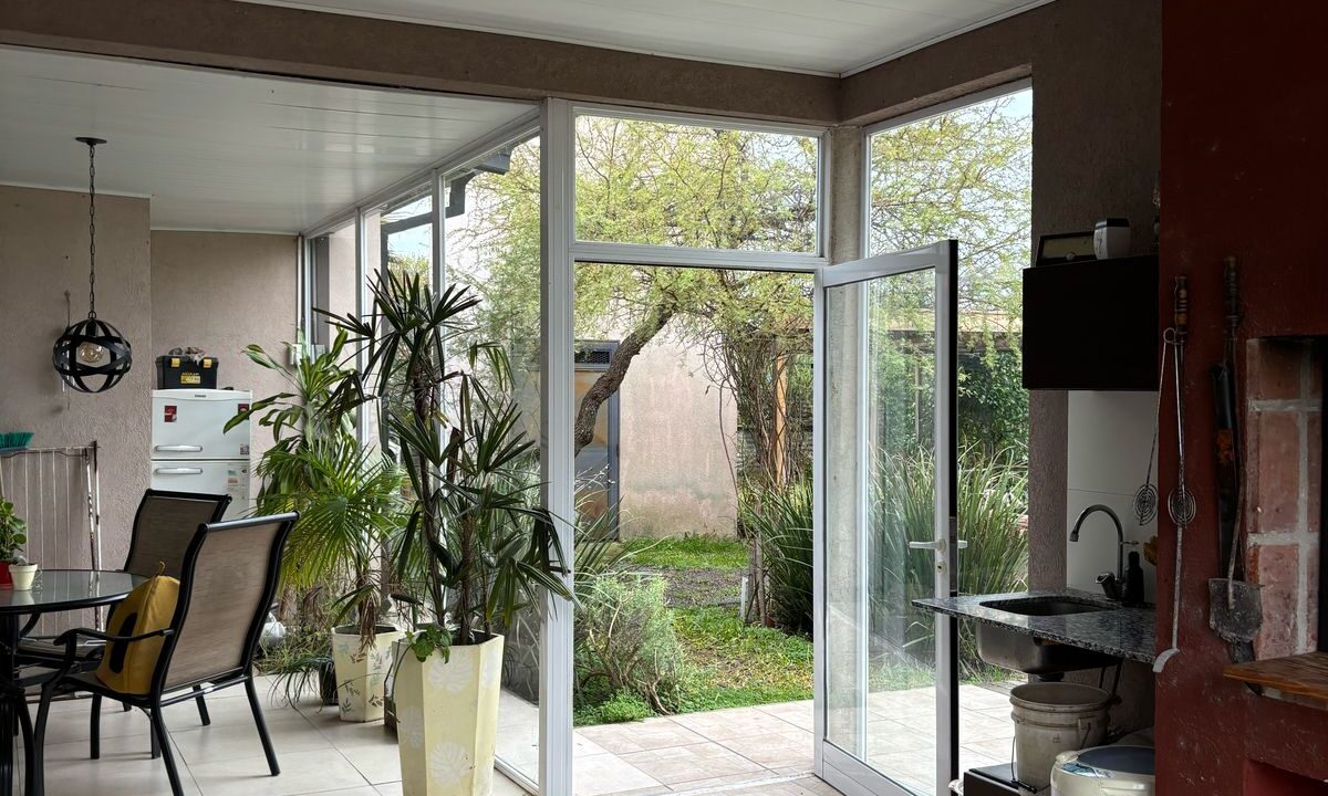 56e1e24a-6701-4e87-a9ff-6173c2006416