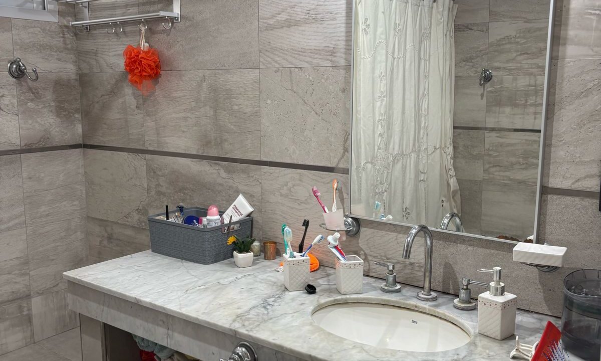 8d561005-22ad-48c4-a90b-8cc69703a59b