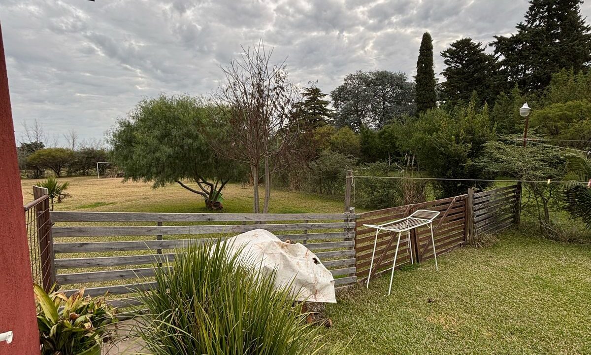 c13228d5-2549-4b67-8818-5e945a328b67